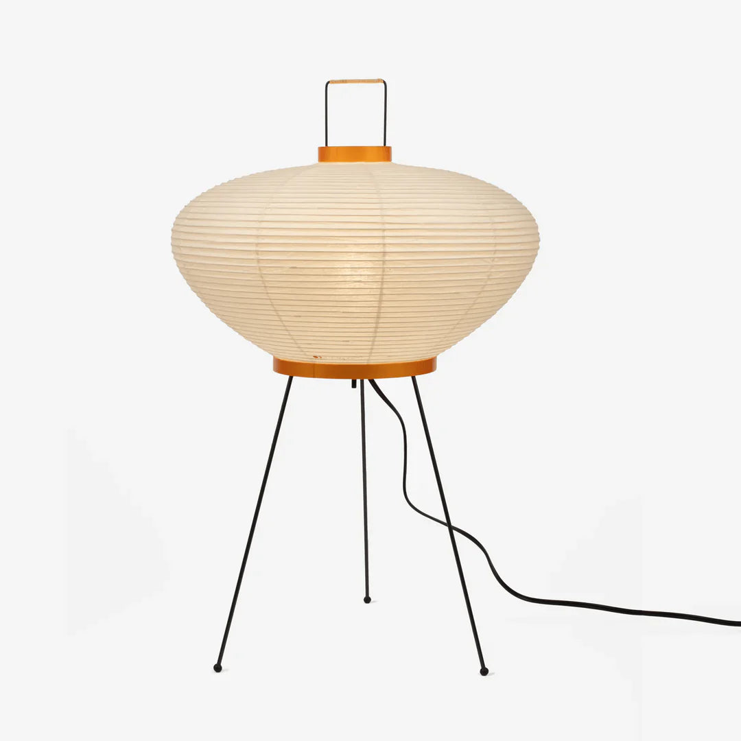 Akari 24N Table Lamp 10