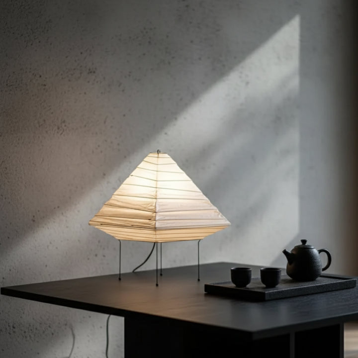 Akari 5X Table Lamp 2