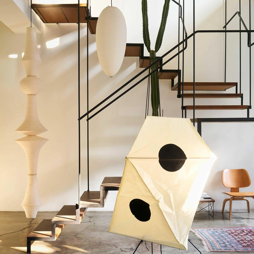 Akari E Pendant Lamp 11