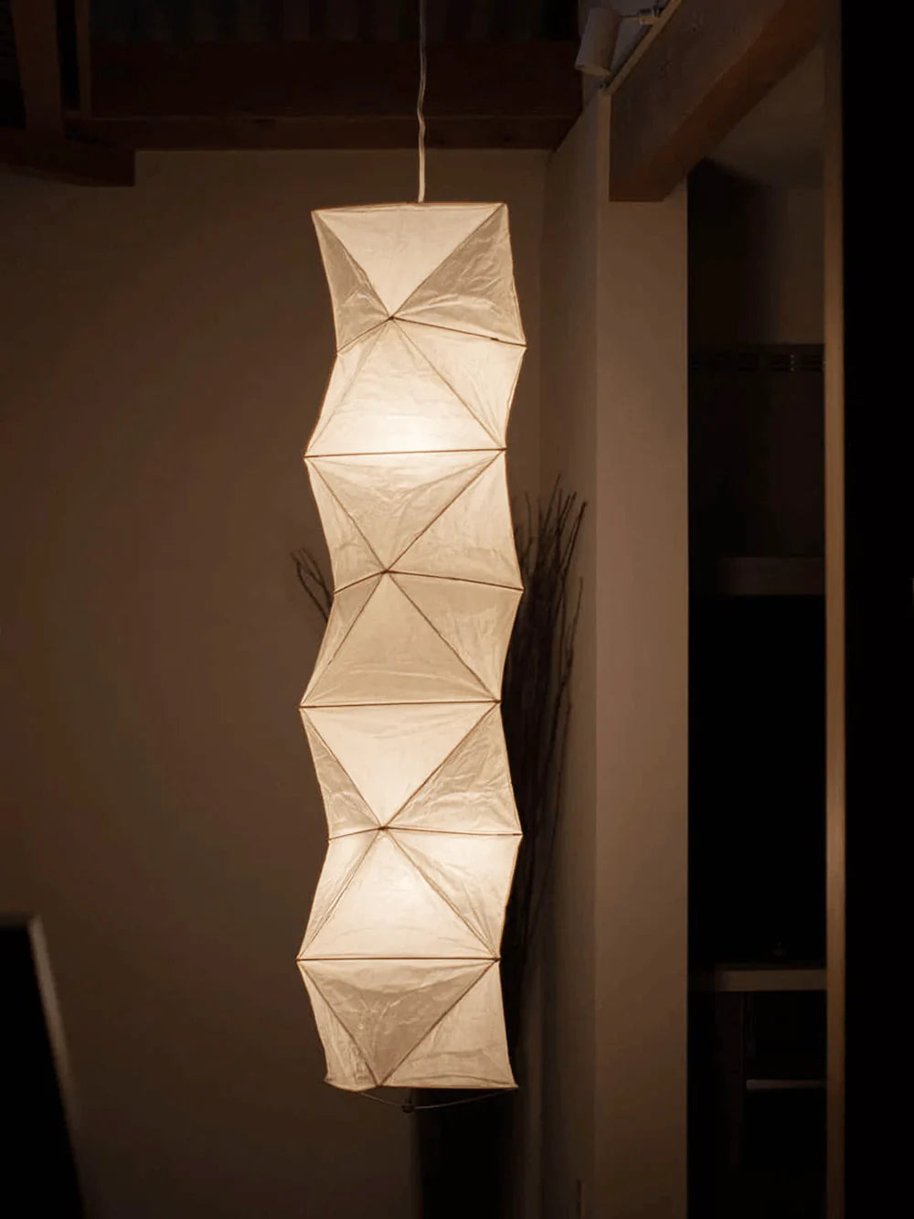 Akari L8 Pendant Light 4
