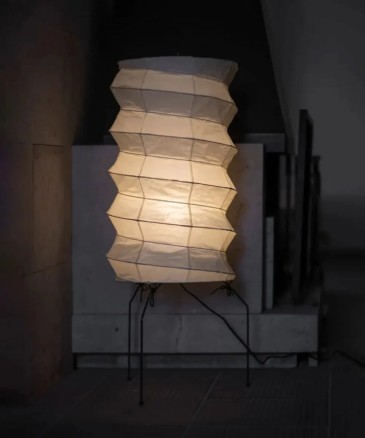 Akari UF2-31N Floor Lamp 3