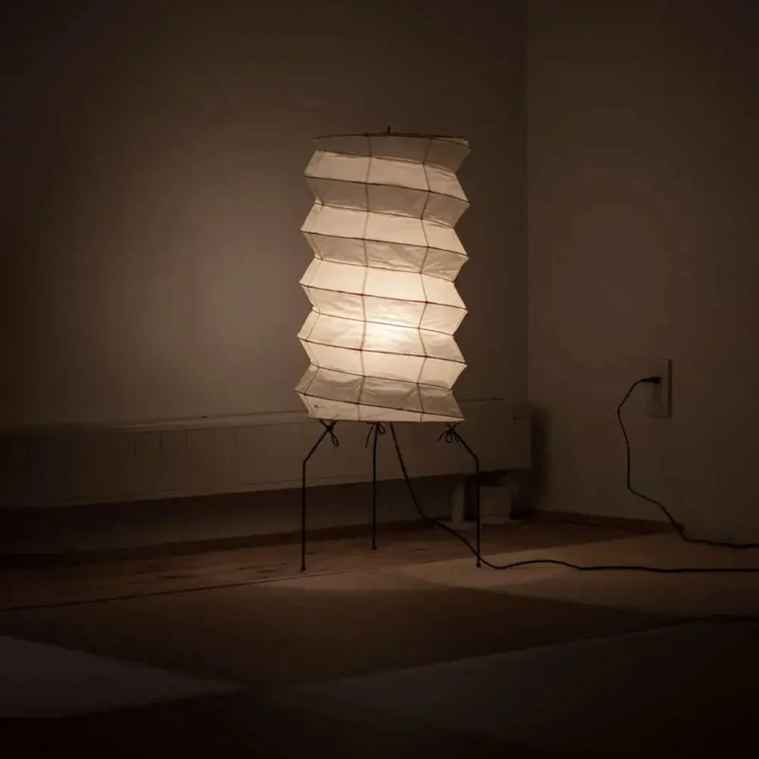 Akari UF2-31N Floor Lamp 7
