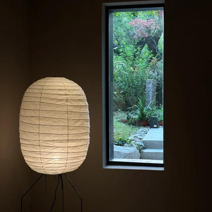 Akari UF3-DL Floor Lamp 2
