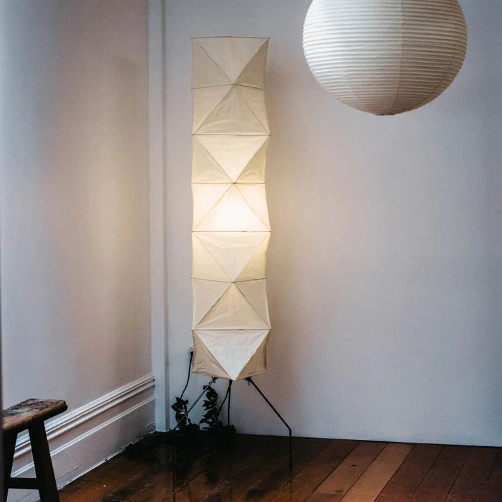 Akari UF4-33N Floor Lamp 12