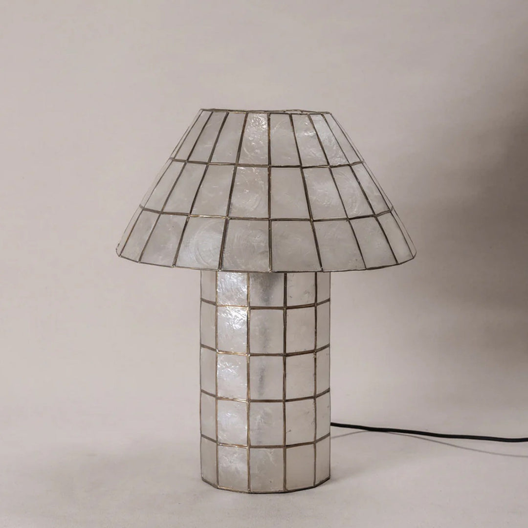 Aornelia Shell Table Lamp 6