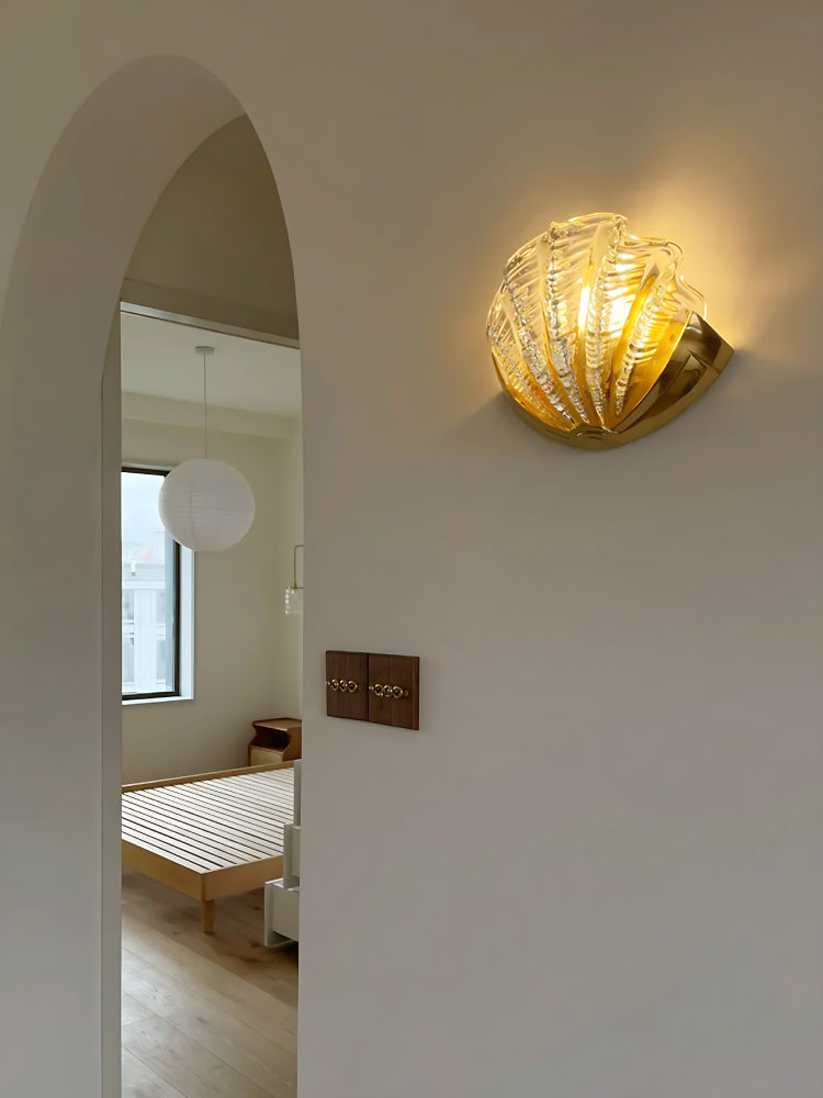 Art Deco Shell Wall Lamp