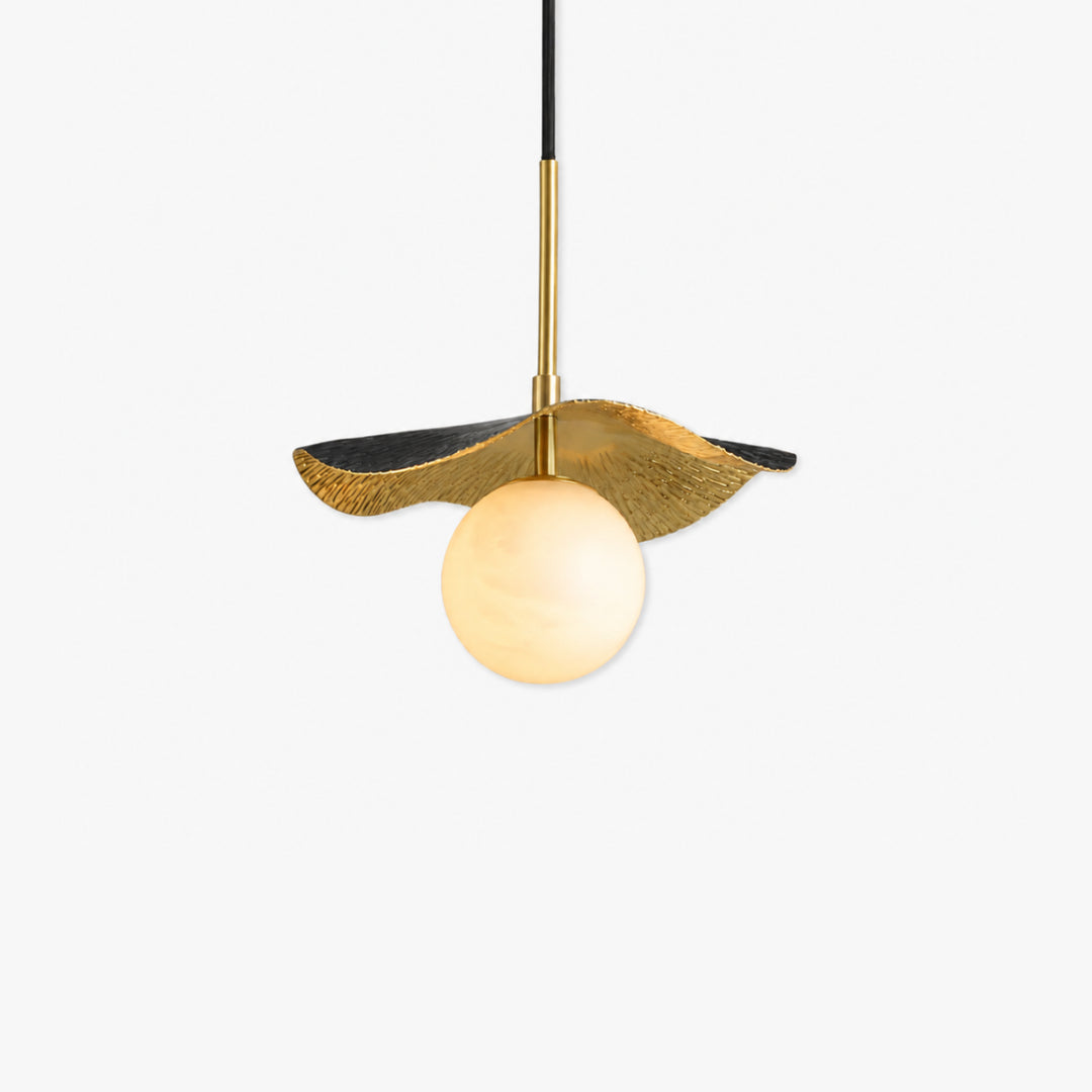 Avelune Leaf Alabaster Pendant Lamp 1