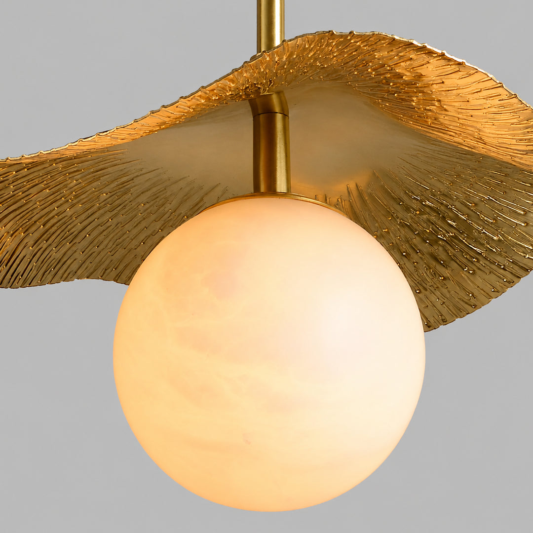 Avelune Leaf Alabaster Pendant Lamp 4
