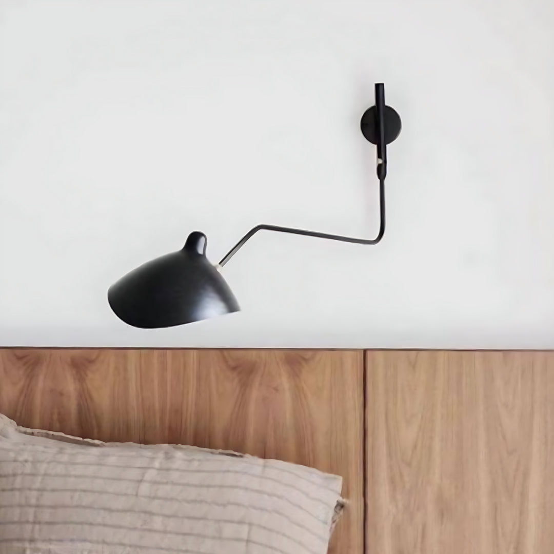 Axiale Schwenkarm-Wandleuchte