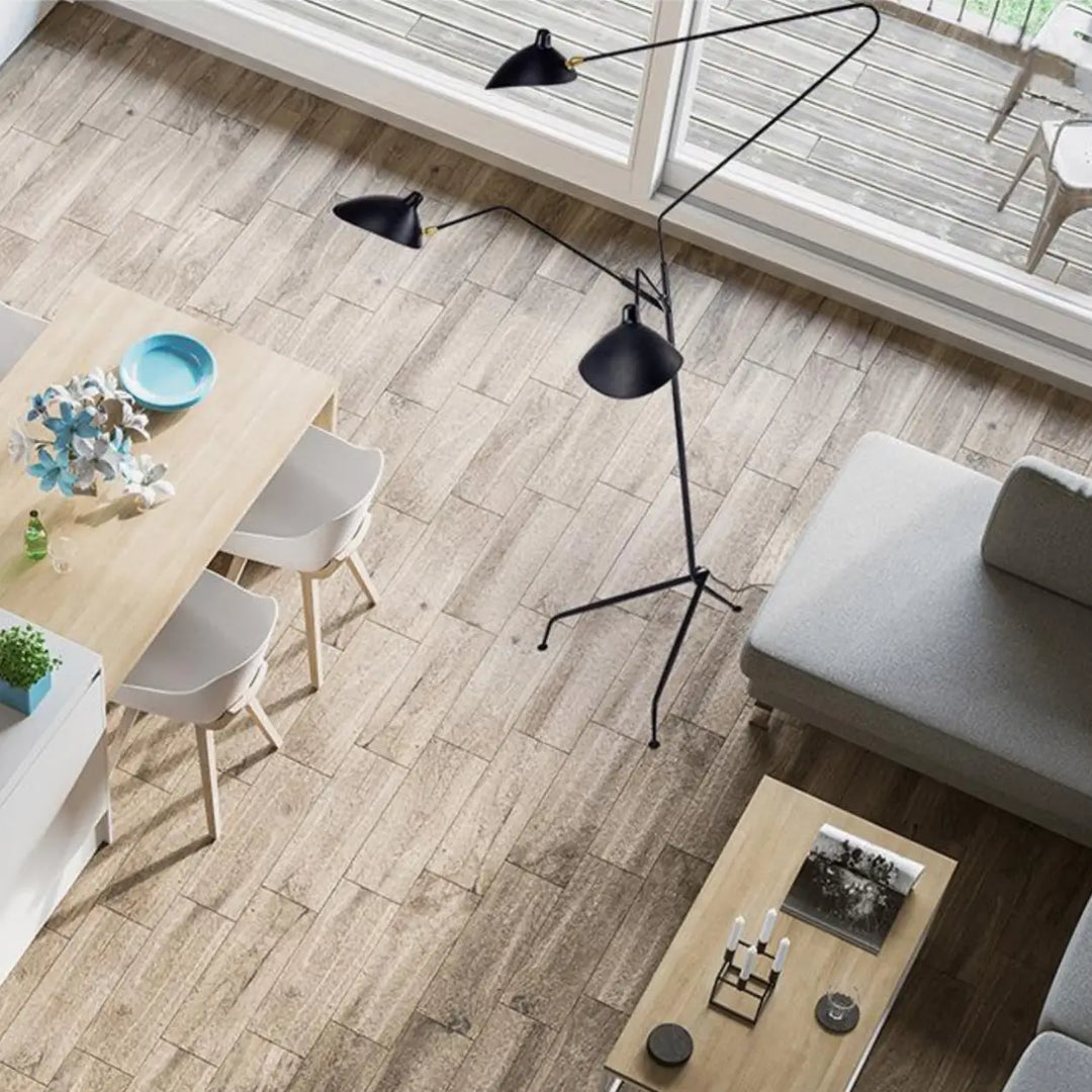 Axial Tripod Floor Lamp – 3-Light 2