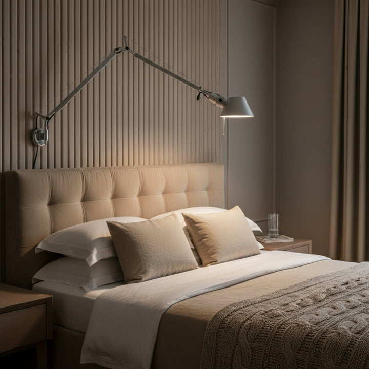 Brady Schwenkarm-Wandleuchte