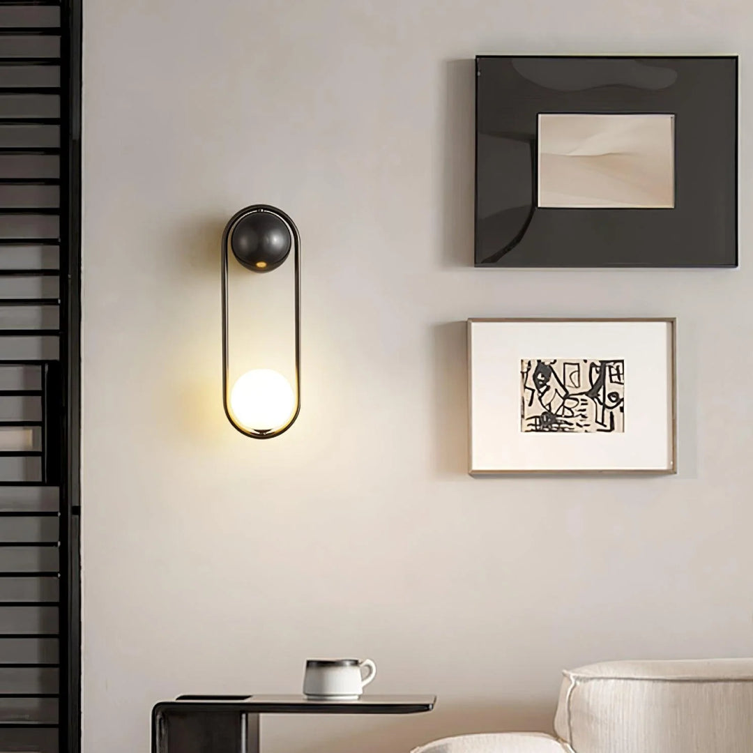 Caldriven Globe Wall Lamp 3