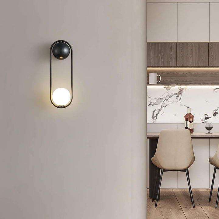 Caldriven Globe Wall Lamp 5