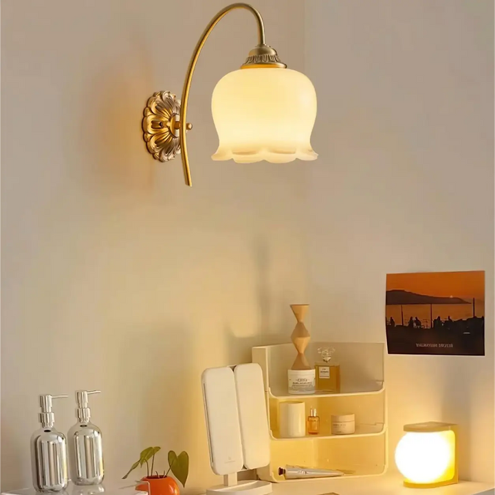 Celmorin Tulip Wall Lamp 4