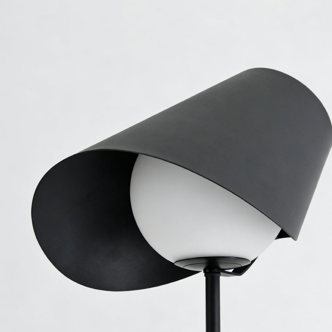 Cone Sculpted Floor Lamp 11