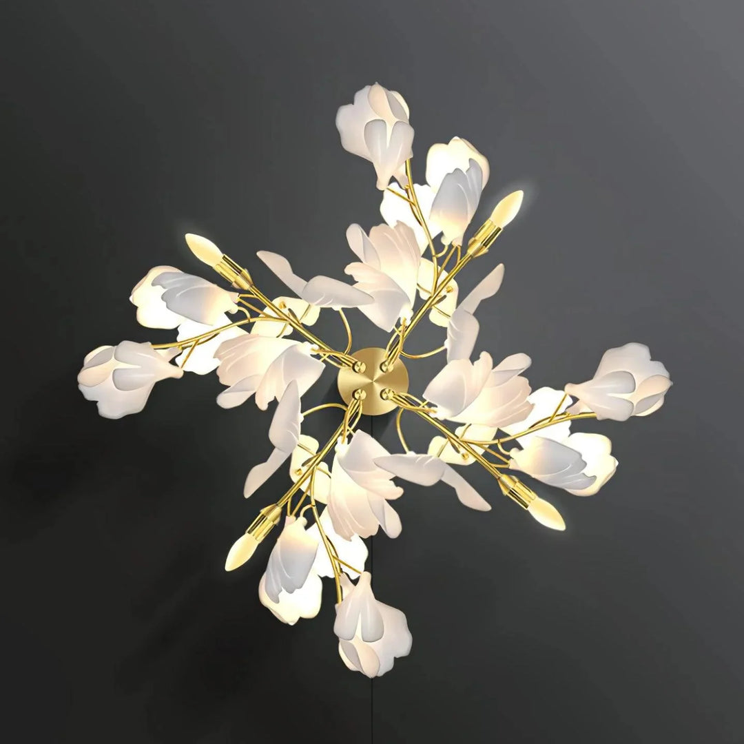 Daro Flowers Gingko Wall Lamp 3