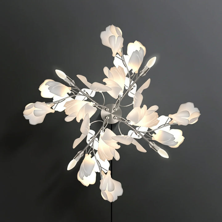 Daro Flowers Gingko Wall Lamp 5