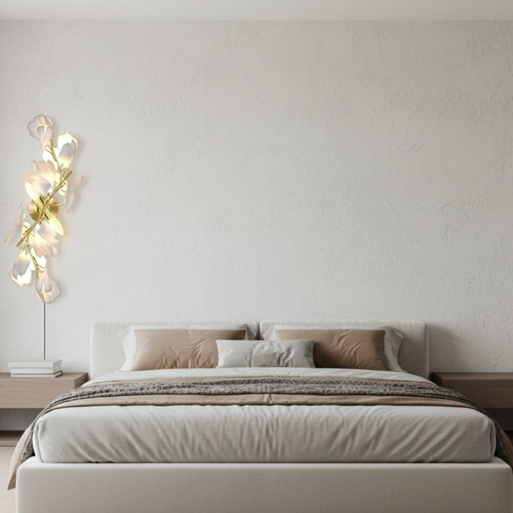 Daro Flowers Gingko Wall Lamp 6
