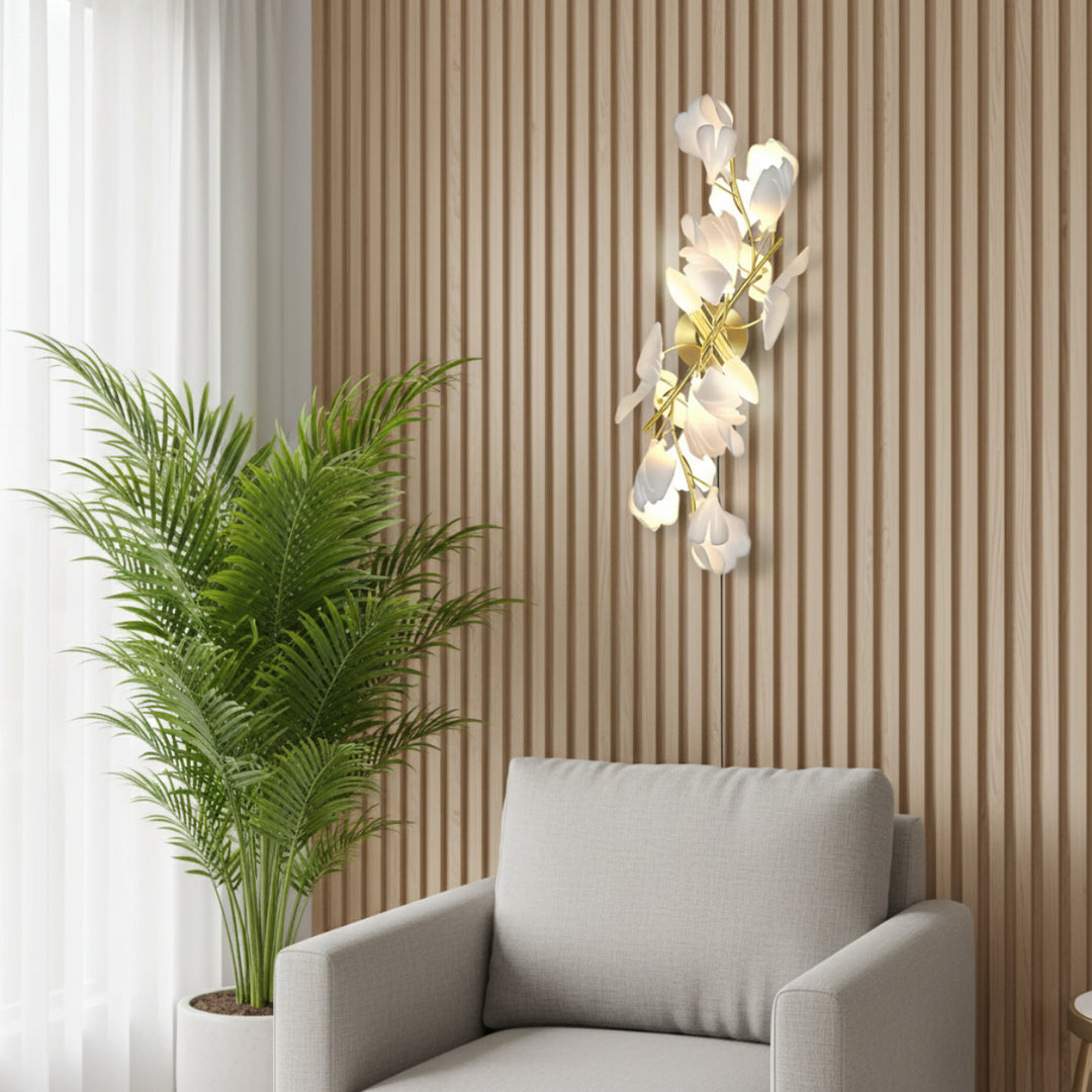 Daro Flowers Gingko Wall Lamp 7