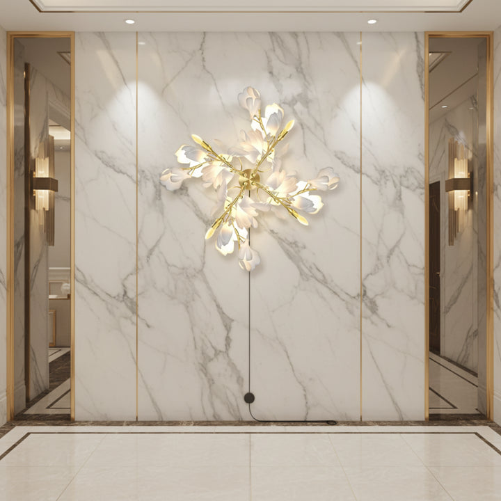 Daro Flowers Gingko Wall Lamp 8