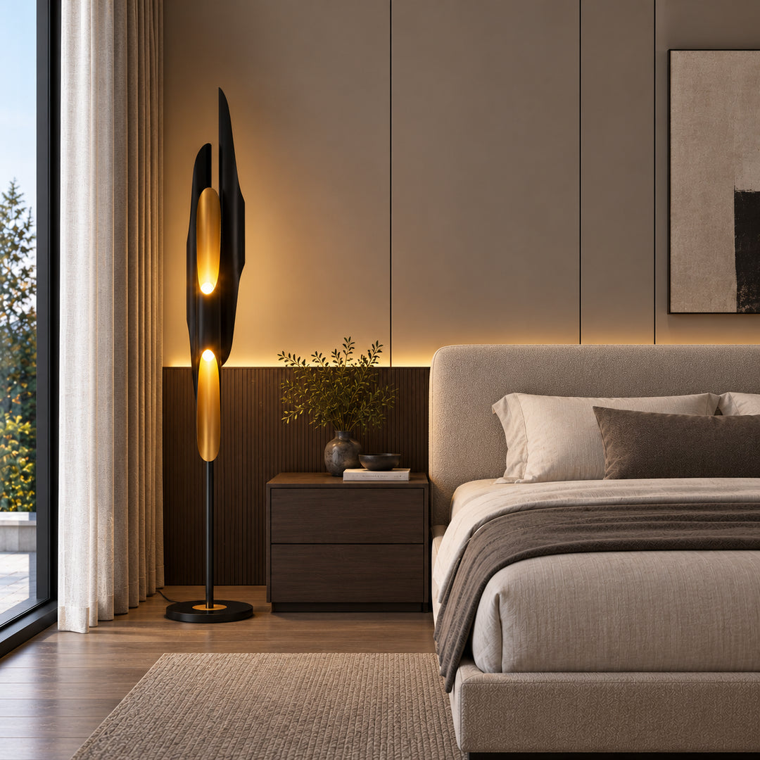Delyvra Vertical Floor Lamp 7