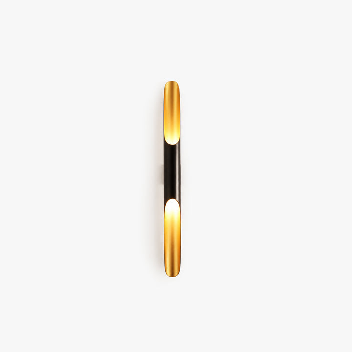 Delyvra Vertical Wall Lamp 2