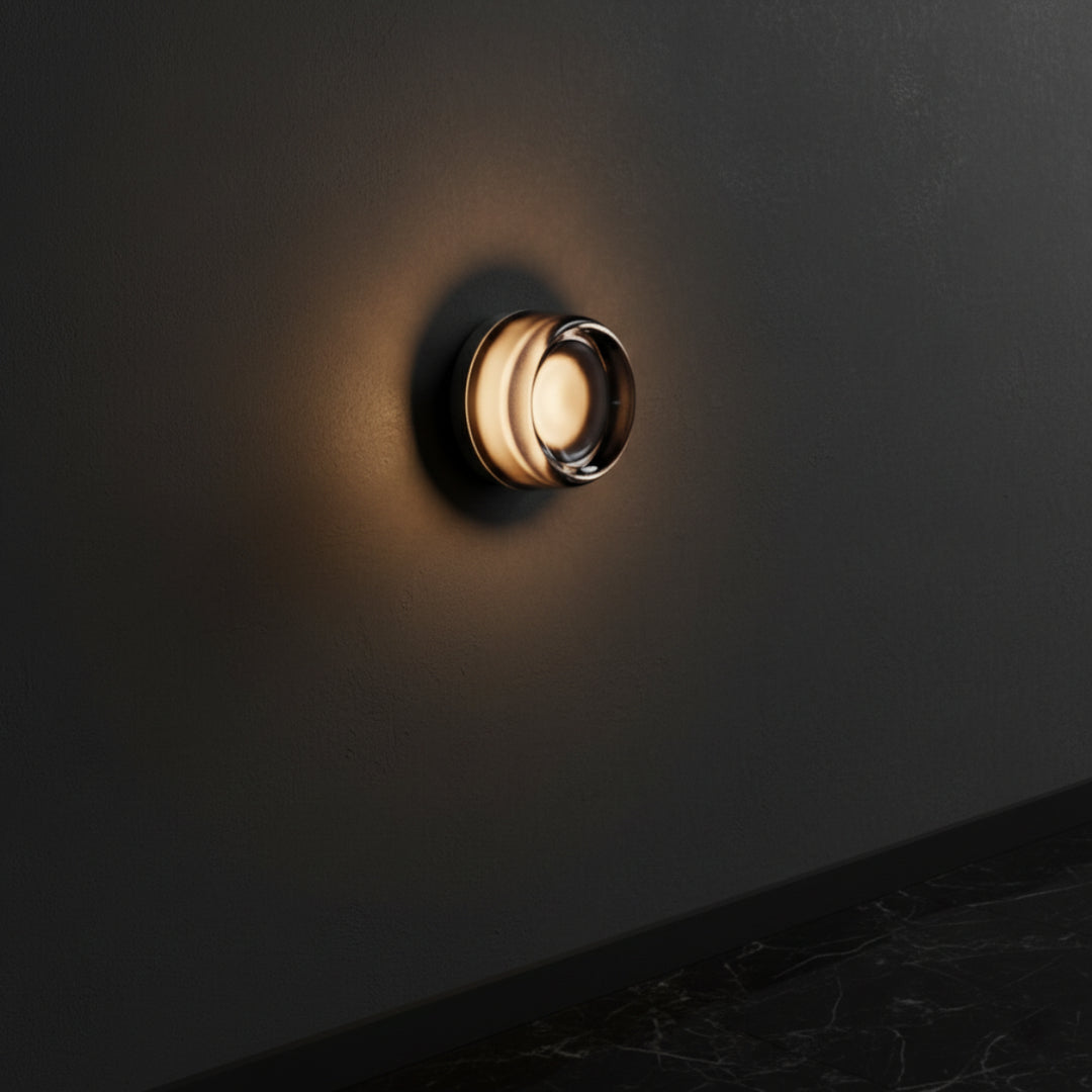 Wandleuchte aus genopptem Glas