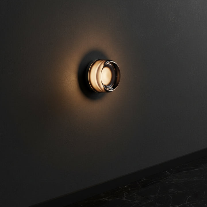 Wandleuchte aus genopptem Glas