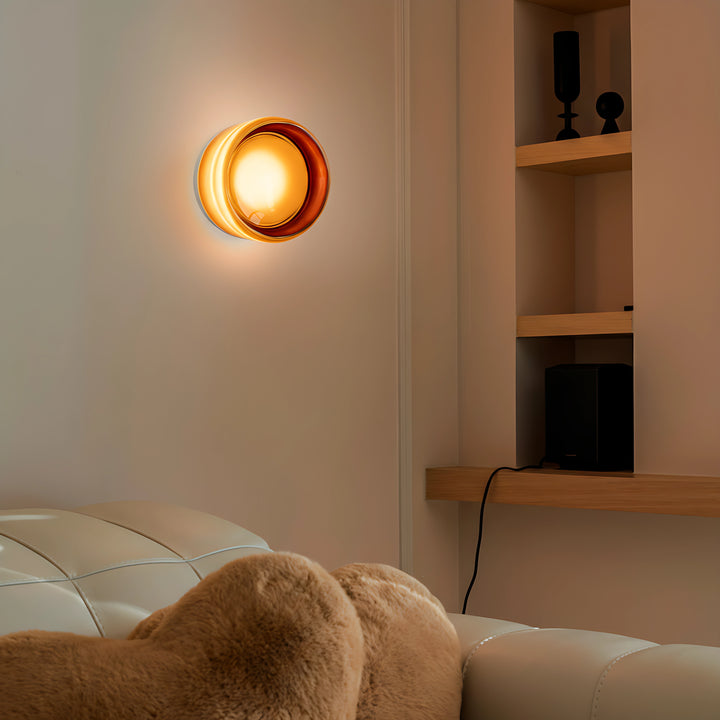 Wandleuchte aus genopptem Glas