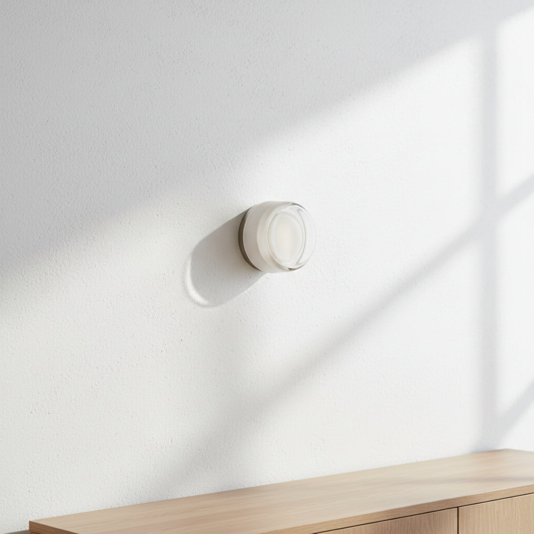 Wandleuchte aus genopptem Glas