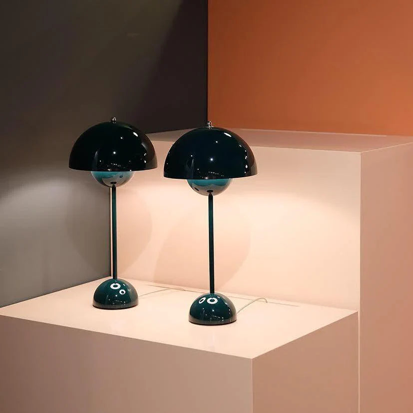 Flowerpot VP3 Table Lamp 20