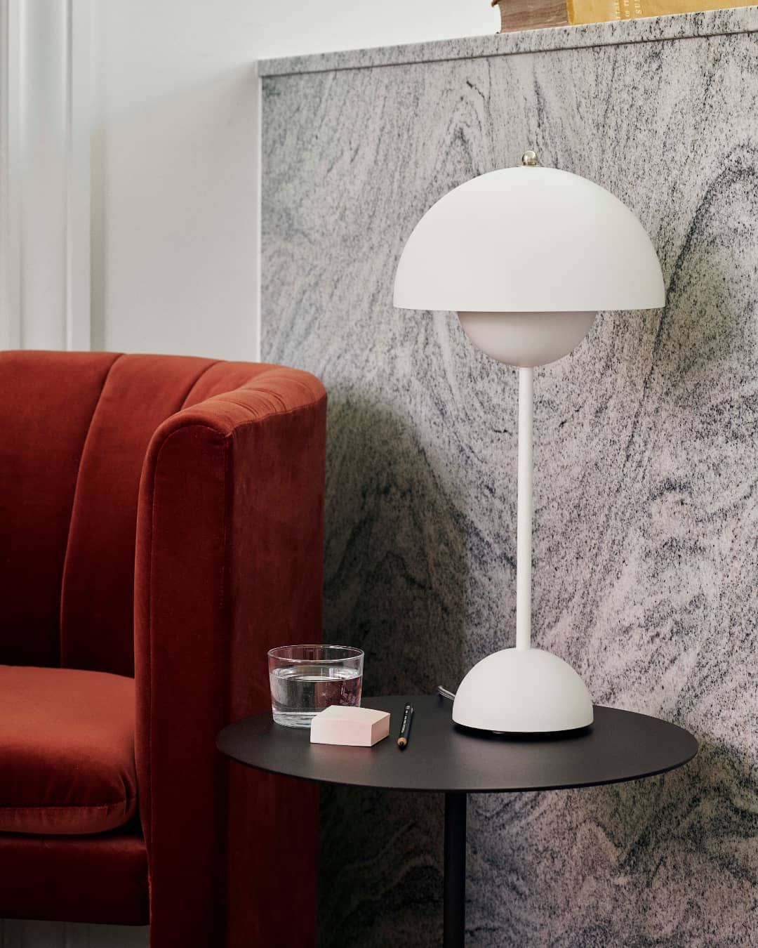 Flowerpot VP3 Table Lamp 26