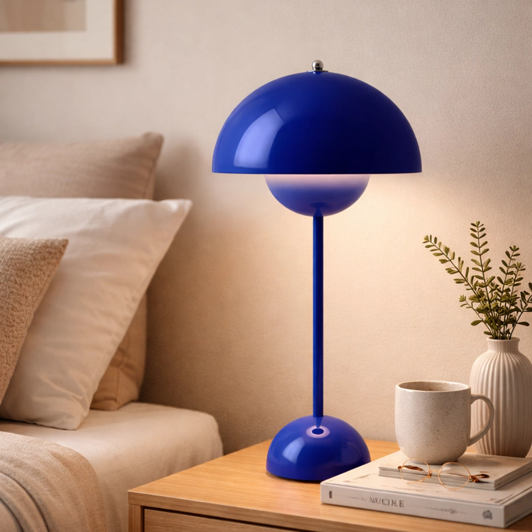 Flowerpot VP3 Table Lamp 33