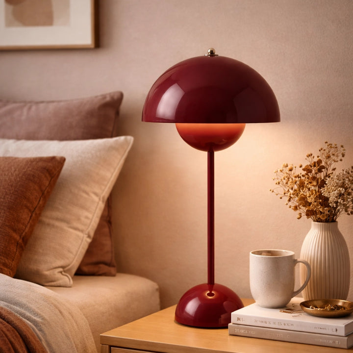 Flowerpot VP3 Table Lamp 34