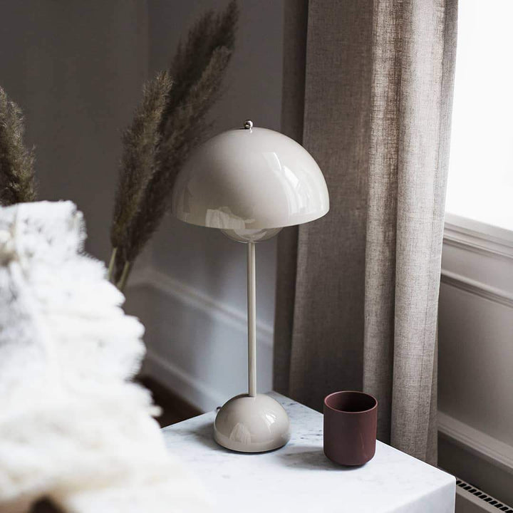 Flowerpot VP3 Table Lamp 40