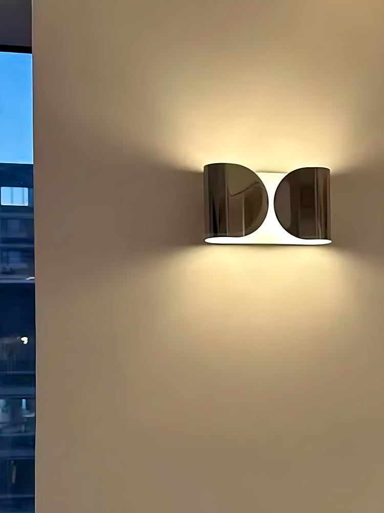 Foglio Curva Wandleuchte