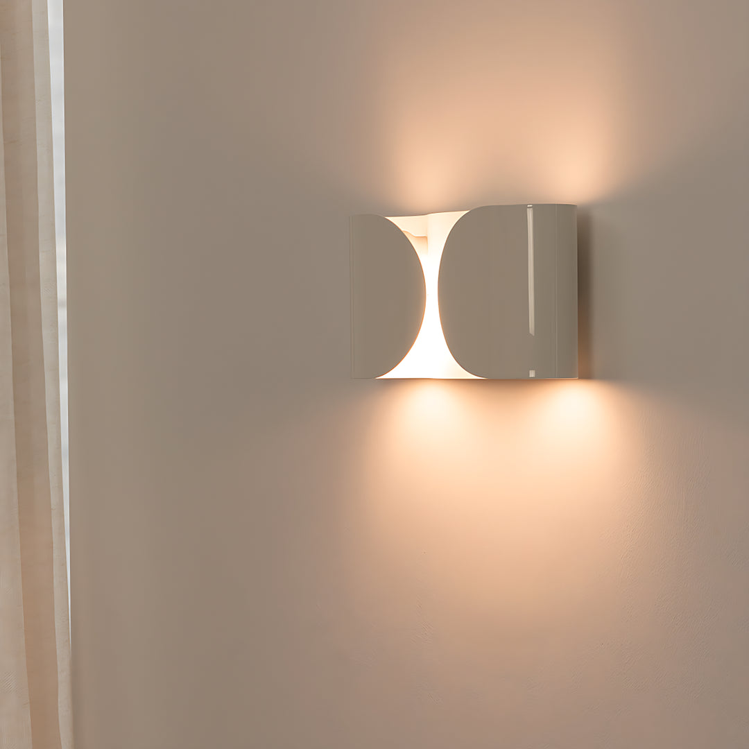 Foglio Curva Wandleuchte