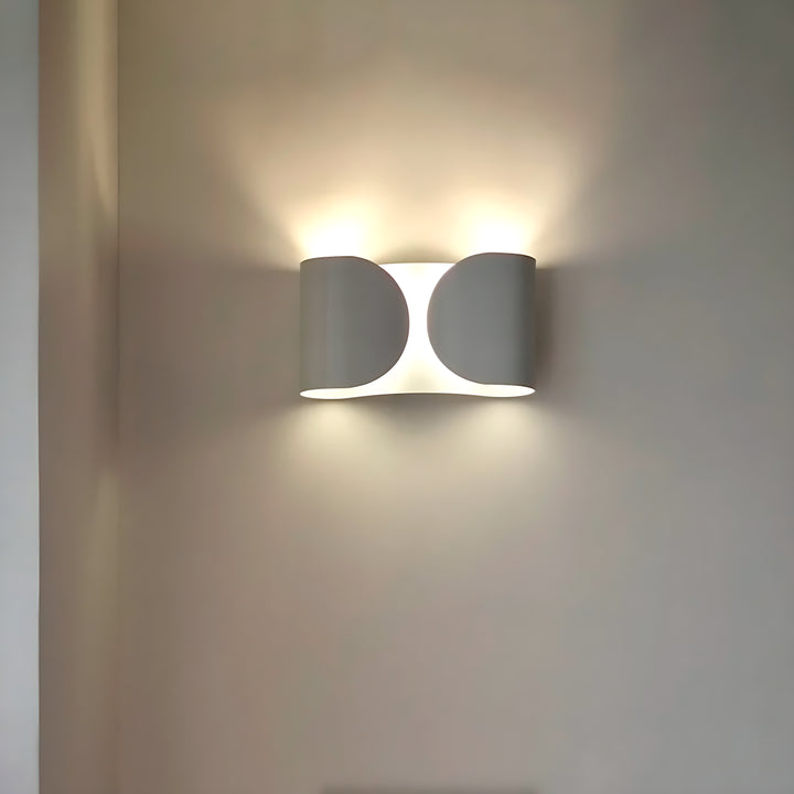 Foglio Curva Wandleuchte