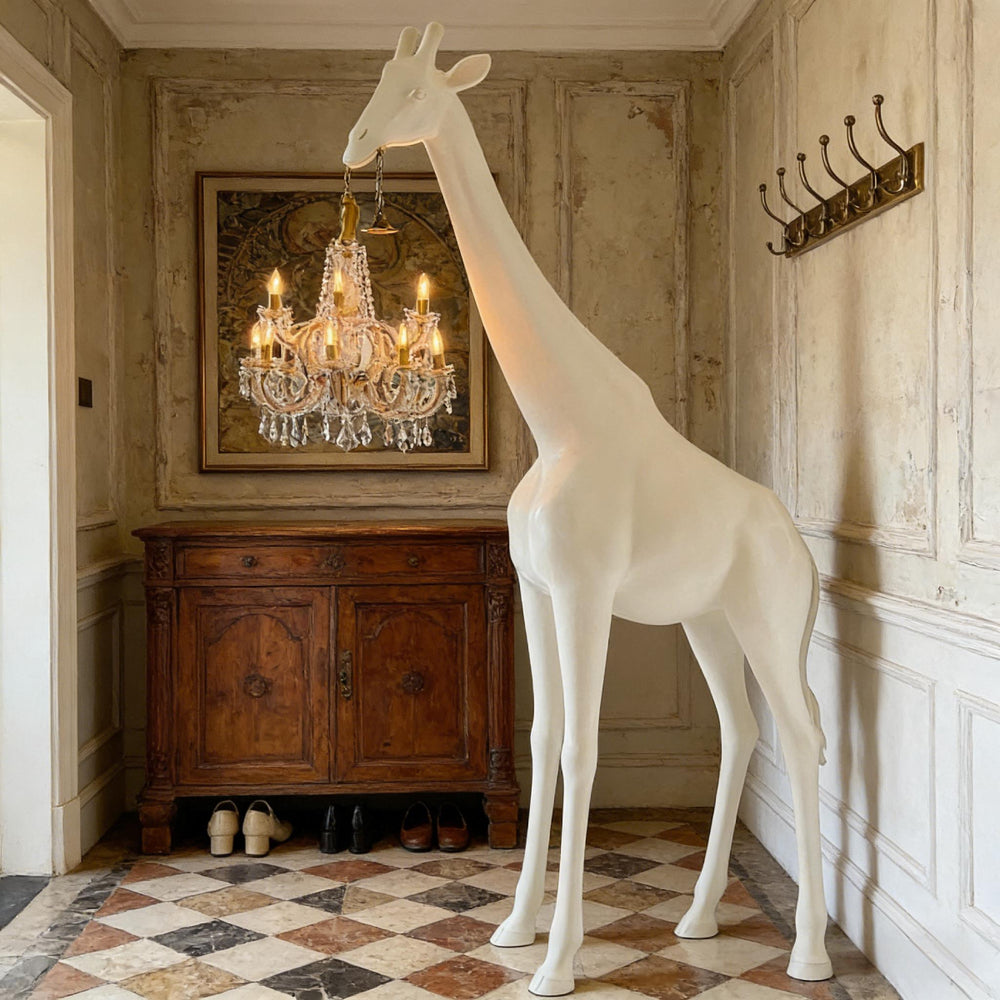 Graffe Sculpture Floor Lamp 3