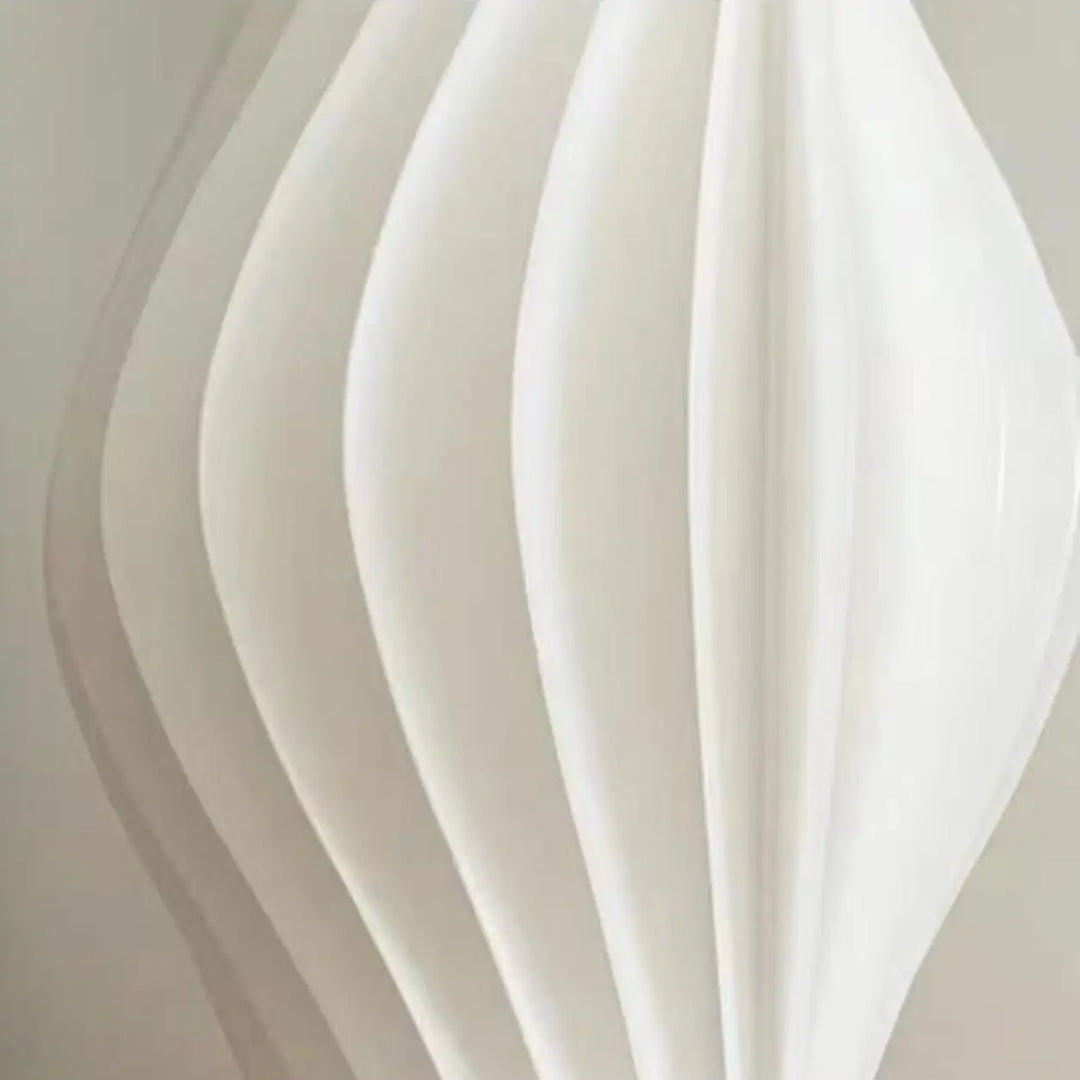 Larevia Wave Floor Lamp 2