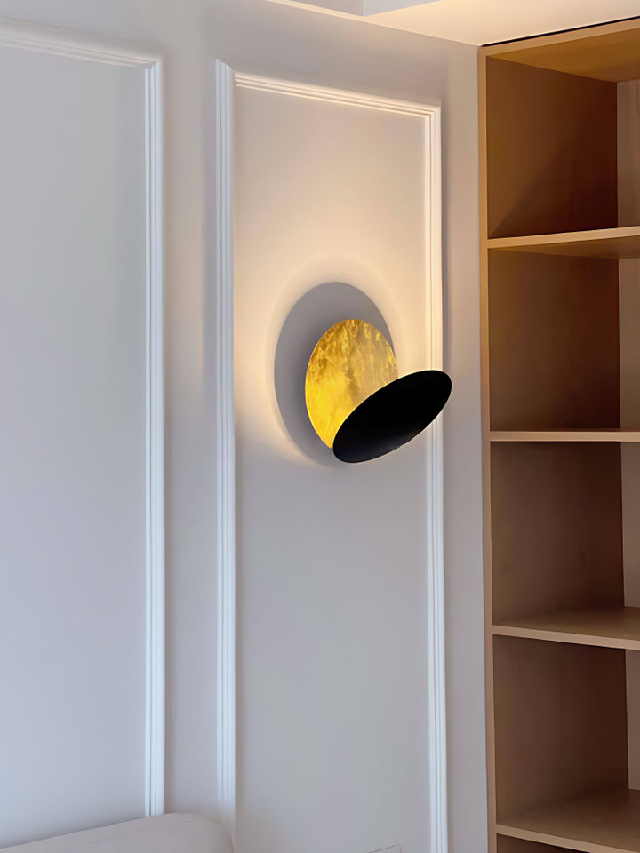 Lederam Lunar Wandleuchte