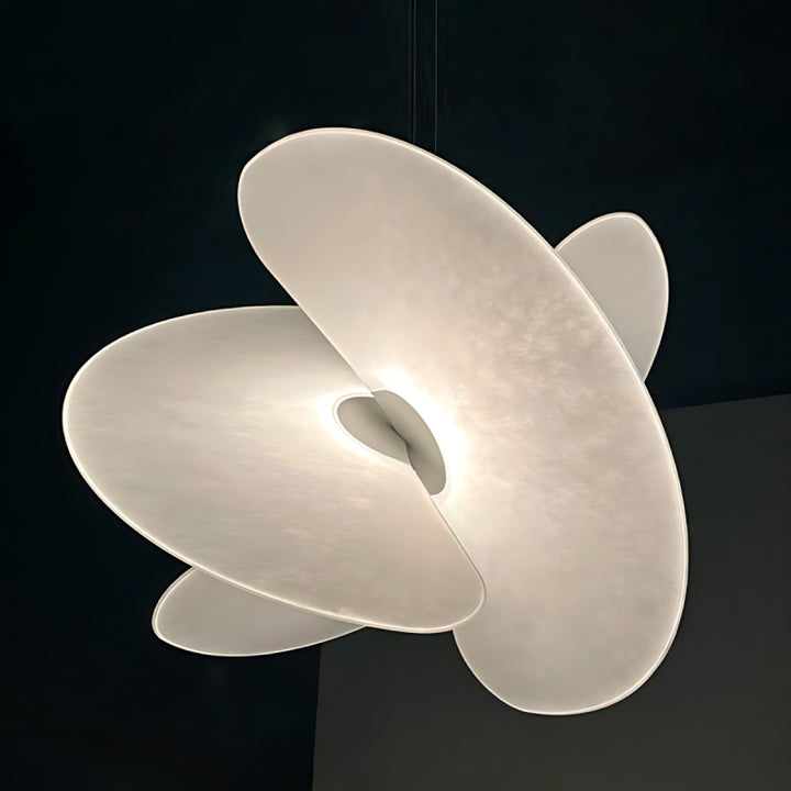 Levante Flower Pendant Light