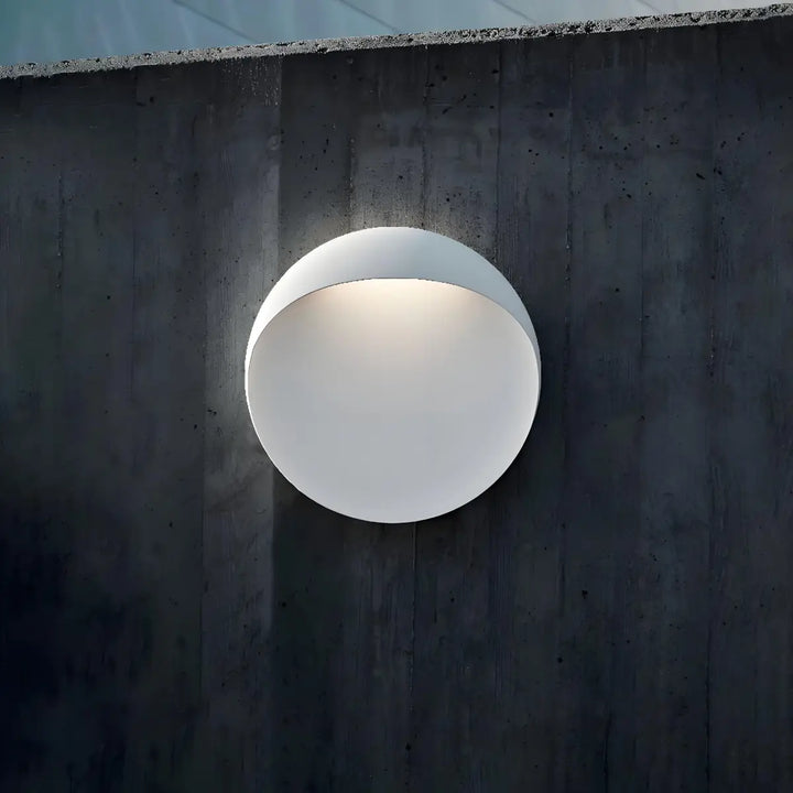 Lou_Seos_Wall_Lamp_10