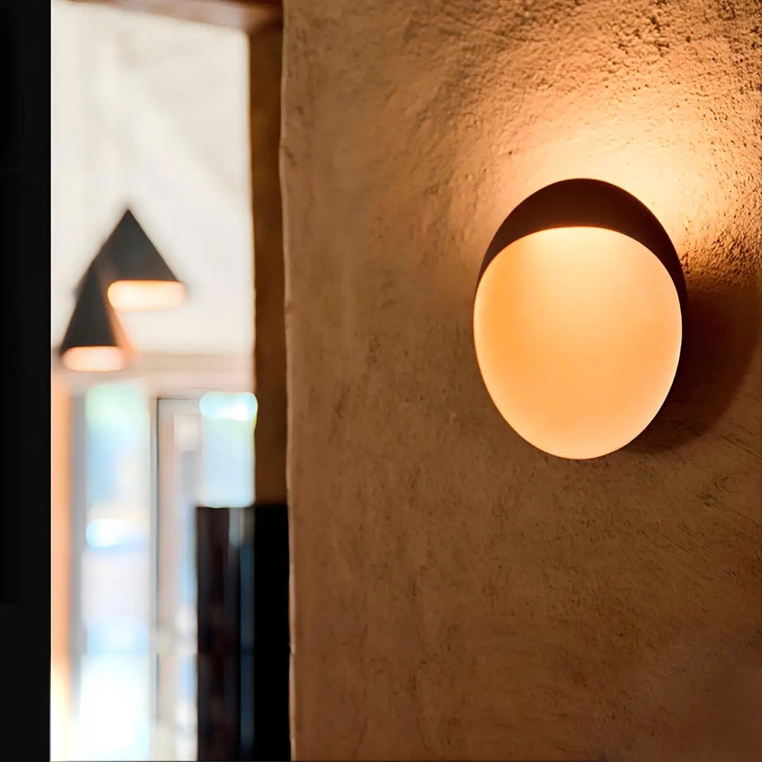 Lou_Seos_Wall_Lamp_11