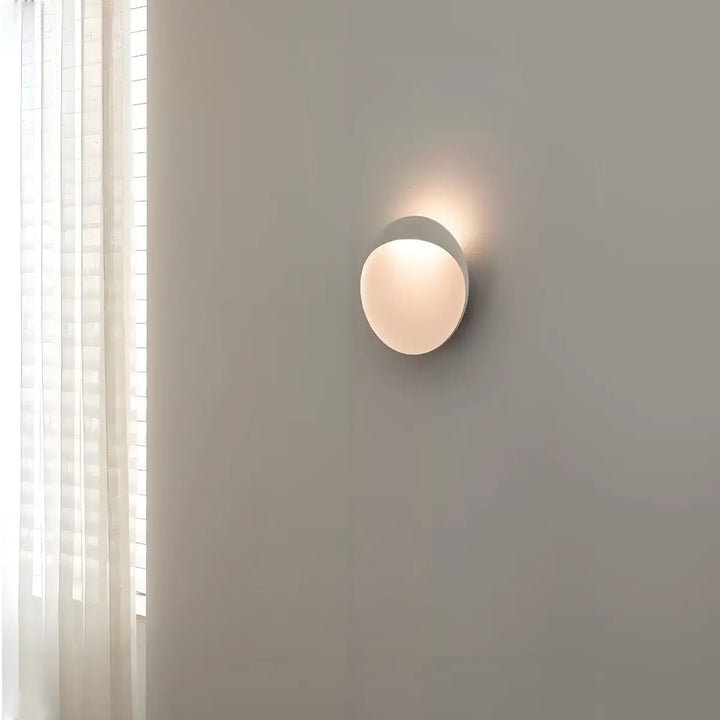 Lou_Seos_Wall_Lamp_5