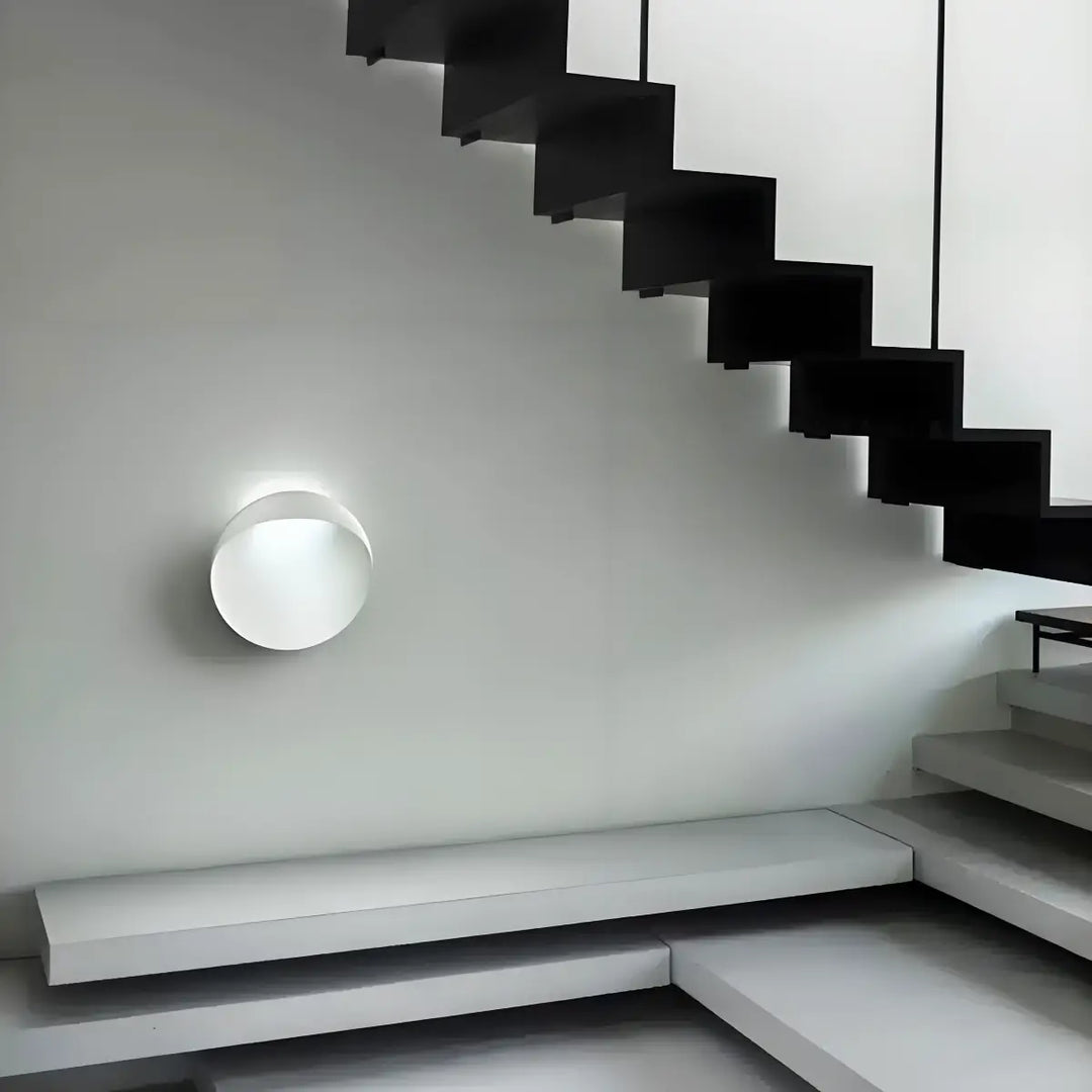 Lou_Seos_Wall_Lamp_6