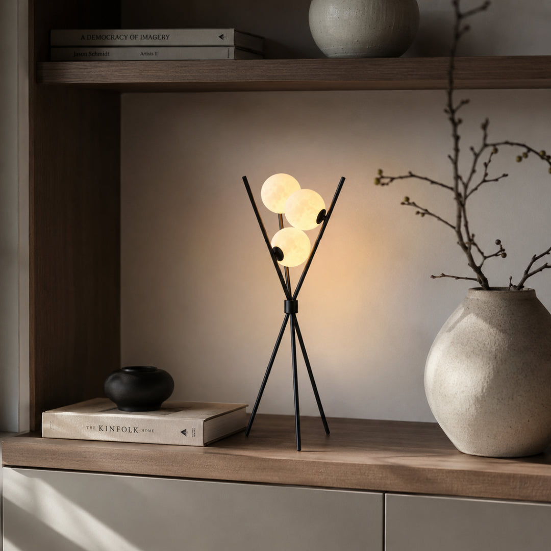 Luna Tripod Table Lamp 10