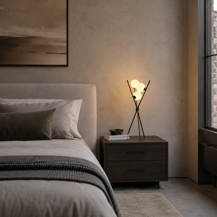 Luna Tripod Table Lamp 3