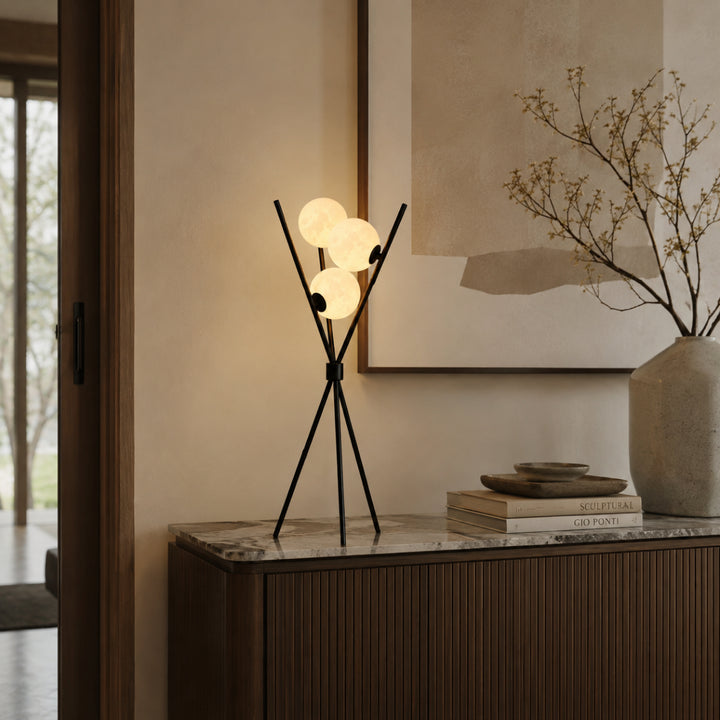 Luna Tripod Table Lamp 4
