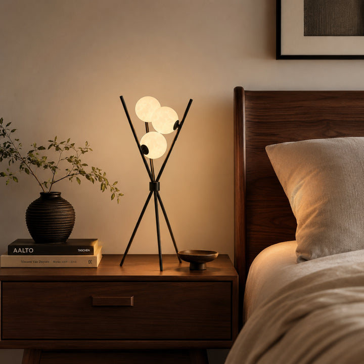 Luna Tripod Table Lamp 5